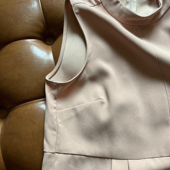 *HP* Ann Taylor Mock Neck Peplum Top XSP - Picture 7 of 9